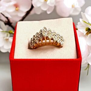 Ring Celebrity HGE Paved Crystal size 5.5